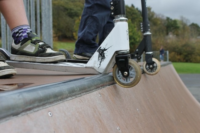 beginners tricks for kick scooters guide