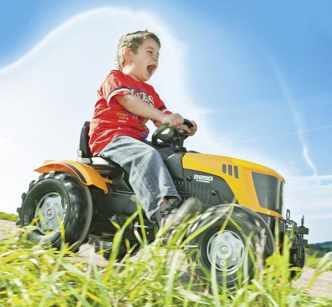Black Friday Best Discounted Rolly Ride-On Farmtrac Pedal Tractor JCB